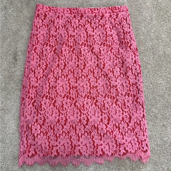 Diane Von Furstenberg - DVF - Pink/Red Lace Pencil Skirt - size 8 - EUC - Picture 3 of 10